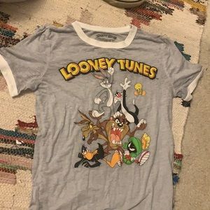 Looney tunes T-shirt